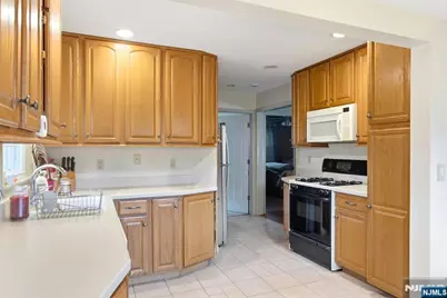 611 Boulton Avenue, Point Pleasant, NJ 08742 - Photo 7