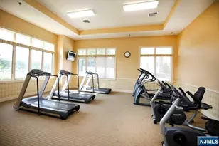 1304 Windsor Park Ct, Englewood, NJ 07631 - Photo 27