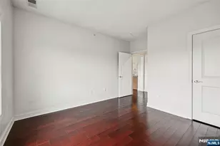 2404 Windsor Park Ct 114, Englewood, NJ 07631 - Photo 17