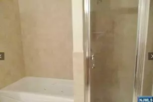 380-382 Anderson Ave C1, Cliffside Park, NJ 07010 - Photo 9