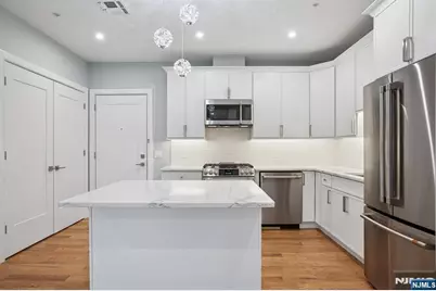 108 Montgomery Street, Bloomfield, NJ 07003 - Photo 3