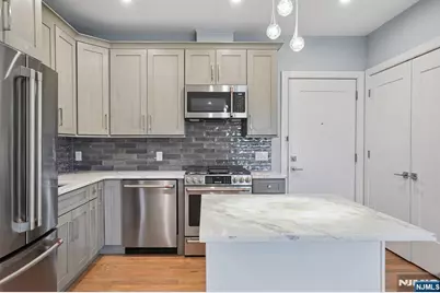 108 Montgomery Street, Bloomfield, NJ 07003 - Photo 5