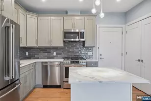 108 Montgomery St, Bloomfield, NJ 07003 - Photo 5