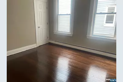 130-132 Isabella Avenue, Newark, NJ 07106 - Photo 7