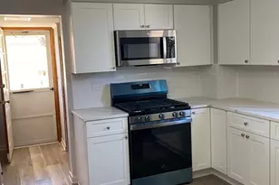 9 Enoch St, East Rutherford, NJ 07073 - Photo 3