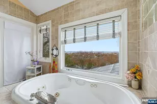 703 Stewart St, Ridgefield, NJ 07657 - Photo 21