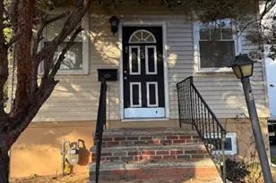 35 Chestnut St, Tenafly, NJ 07670 - Photo 1