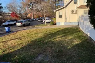 35 Chestnut St, Tenafly, NJ 07670 - Photo 9