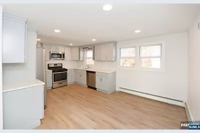 176 Prescott Avenue 2 #2, Prospect Park, NJ 07508 - Photo 3