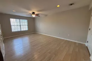 189 Sunshine Dr 189, Piscataway Township, NJ 08854 - Photo 11