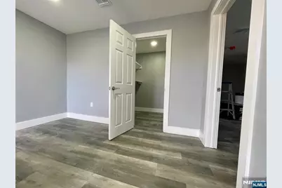 428 Valley Brook Avenue 1 #1, Lyndhurst Township, NJ 07071 - Photo 11