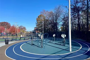 428 Valley Brook Ave 1, Lyndhurst Township, NJ 07071 - Photo 17