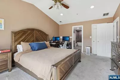 80 Lydia Drive, Guttenberg, NJ 07093 - Photo 19