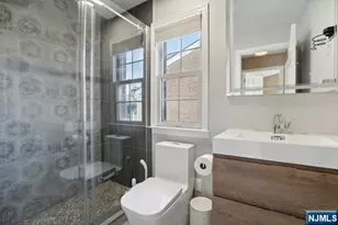 80 Lydia Dr, Guttenberg, NJ 07093 - Photo 23