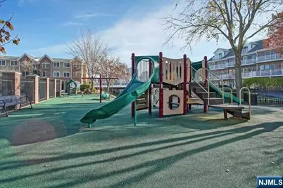 80 Lydia Drive, Guttenberg, NJ 07093 - Photo 33