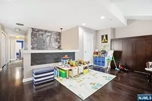 80 Lydia Dr, Guttenberg, NJ 07093 - Photo 15