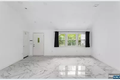 67 Nolans Point, Jefferson Township, NJ 07849 - Photo 5