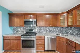 770 Sassafras Ct, Mahwah, NJ 07430 - Photo 13