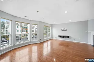 770 Sassafras Ct, Mahwah, NJ 07430 - Photo 5