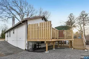 269 Paterson Ave, Midland Park, NJ 07432 - Photo 15