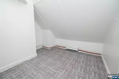 26-28 Treacy Avenue 3 #3, Newark, NJ 07108 - Photo 9