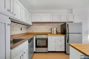 380 Mountain 701, Union City, NJ 07087 - Photo 9