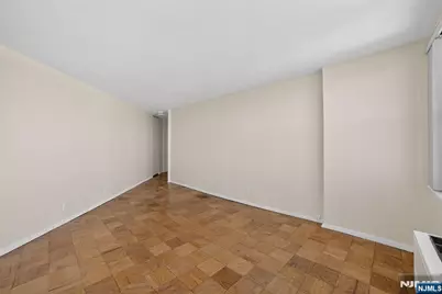 7002 Jfk Blvd E 42B #42B, Guttenberg, NJ 07093 - Photo 9