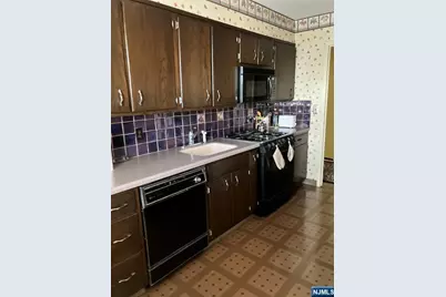 280 Prospect Avenue 11H #11H, Hackensack, NJ 07601 - Photo 7