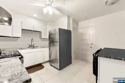 10 Almira Street, Bloomfield, NJ 07003 - Photo 5