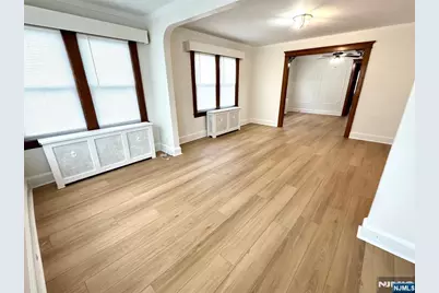 575 Saint Pauls Avenue 1 #1, Cliffside Park, NJ 07010 - Photo 1