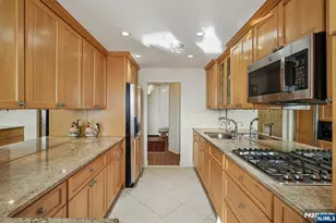 5 Horizon Road 1405-1407, Fort Lee, NJ 07024 - Photo 25