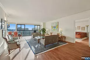 5 Horizon Road 1405-1407, Fort Lee, NJ 07024 - Photo 3