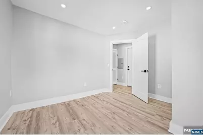100 Kansas Street 2 #2, Hackensack, NJ 07601 - Photo 9