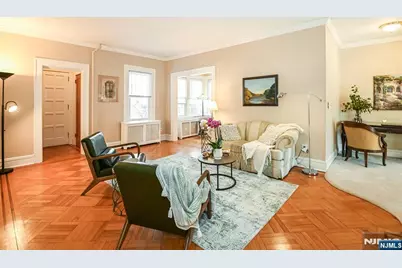 24 Jerome Avenue, Glen Rock, NJ 07452 - Photo 5