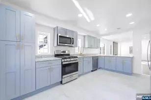 137 Hartwich St, Maywood, NJ 07607 - Photo 19