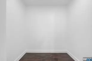 137 Hartwich St, Maywood, NJ 07607 - Photo 27