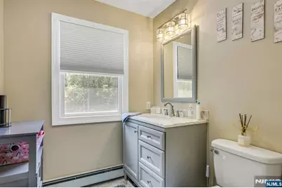 215 White Avenue, Old Tappan, NJ 07675 - Photo 29