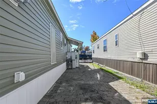 34 Helen Dr, Moonachie, NJ 07074 - Photo 29