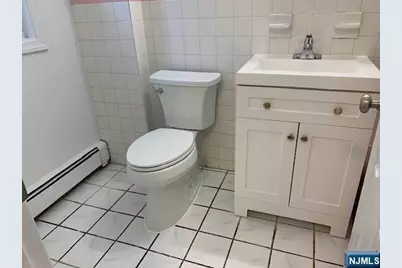 76 Grant Street 4 #4, Fairview, NJ 07022 - Photo 5