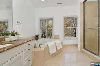 3 Regency Place, Weehawken, NJ 07086 - Photo 11