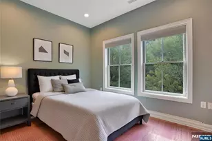 3 Regency Pl, Weehawken, NJ 07086 - Photo 13