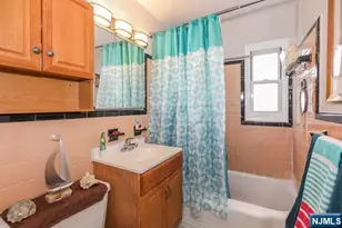 346 Esplanade 60, Hackensack, NJ 07601 - Photo 9