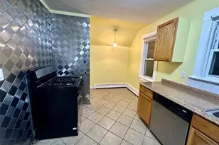 546 Victory Ave 2, Ridgefield, NJ 07657 - Photo 7