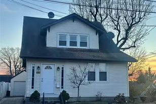 546 Victory Ave 2, Ridgefield, NJ 07657 - Photo 1