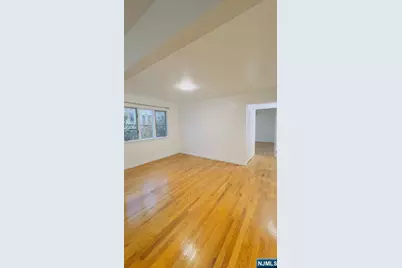 1516 John F Kennedy Boulevard 2 #2, Union City, NJ 07087 - Photo 5