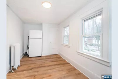 14 Ravine Avenue 2 #2, Caldwell, NJ 07006 - Photo 11