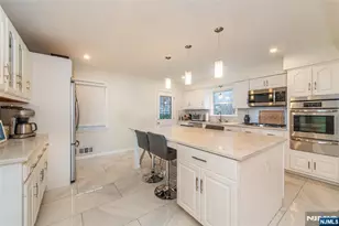 466 Franklin Ave, Hasbrouck Heights, NJ 07604 - Photo 9