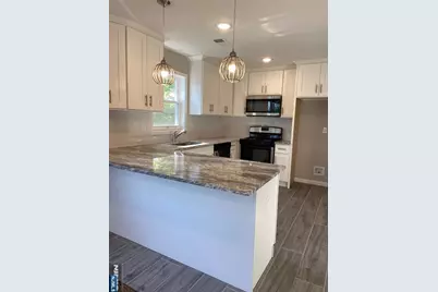 36 Garibaldi Avenue, Newark, NJ 07114 - Photo 3