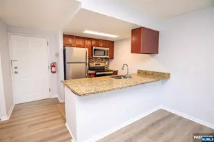 55 Clinton Pl 203, Hackensack, NJ 07601 - Photo 7