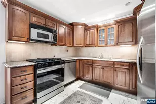 305 Heights Dr 3, Haledon, NJ 07508 - Photo 19